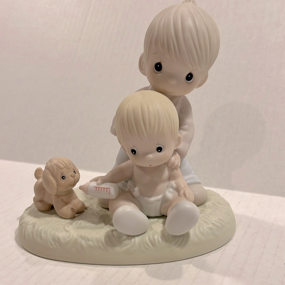 NWT Precious Moments Baby’s First Pet